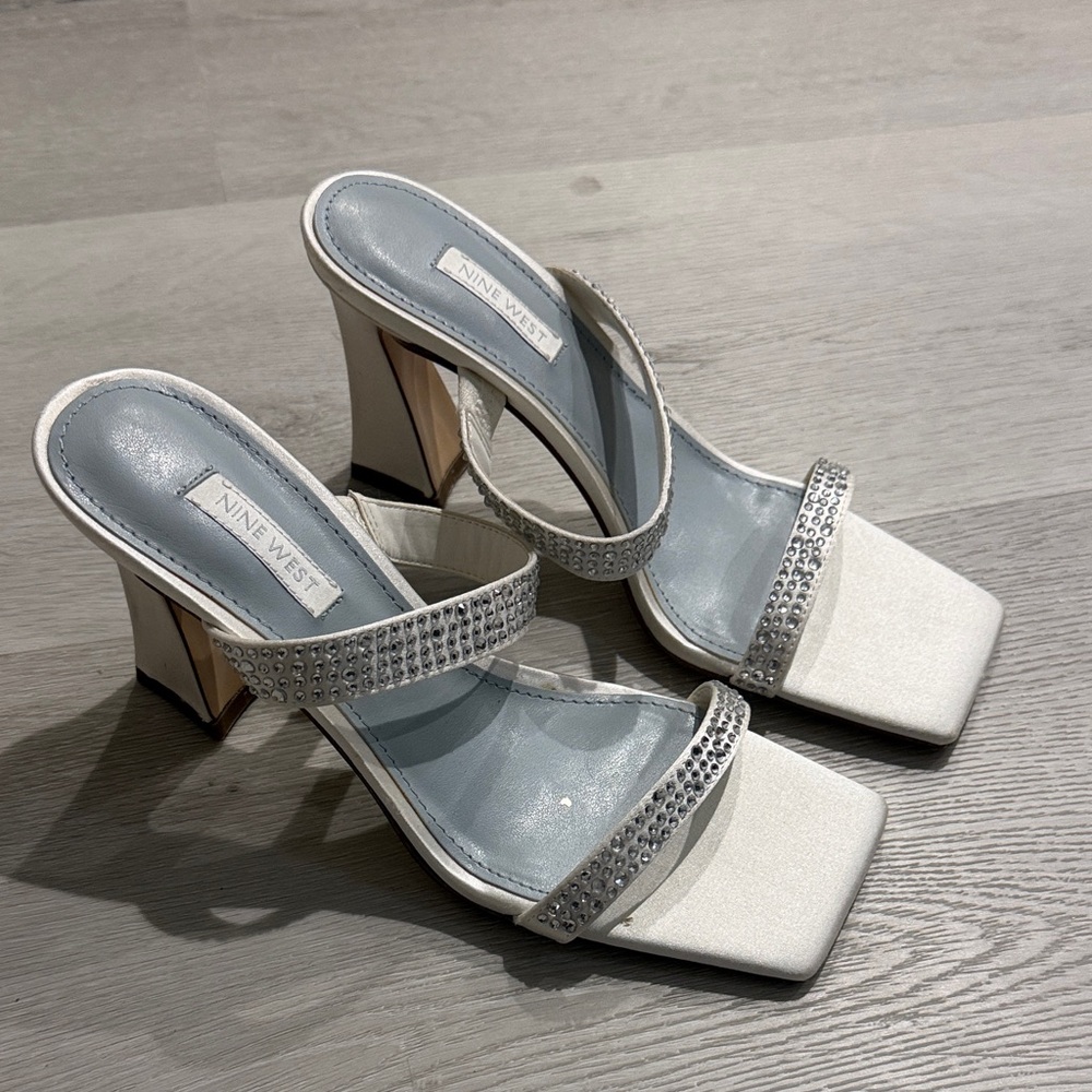 Nine West Cream and Silver Embellished Heels - Picture 1 of 7